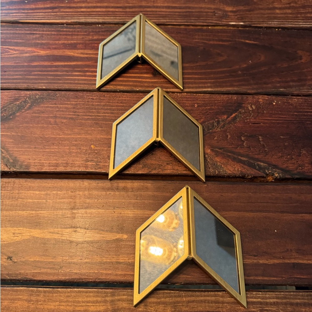 Arrow decor